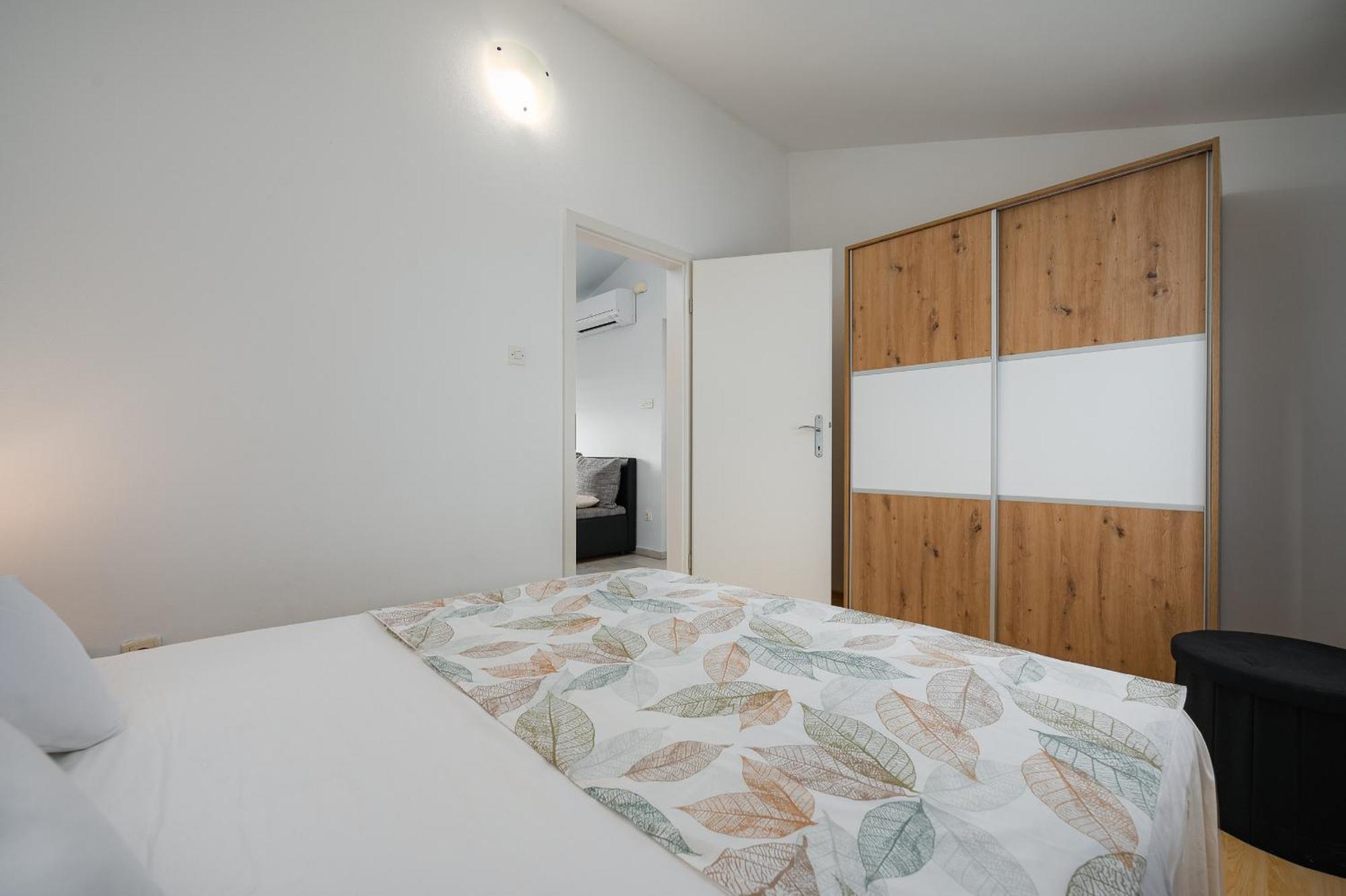 Charming Apartments Rose 1&2 With Pool ポレッチ エクステリア 写真
